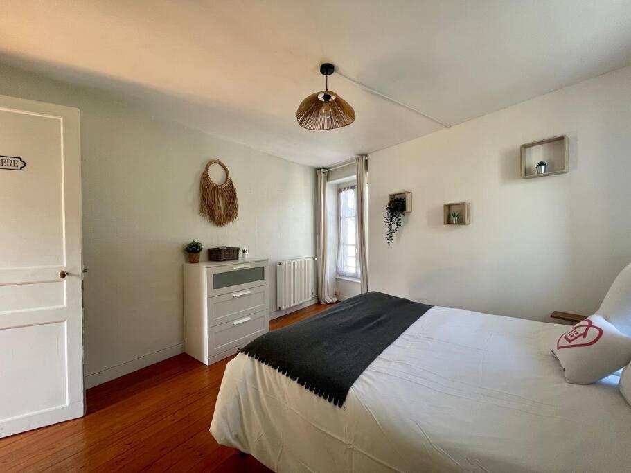La Bellevue X Parking By Melrose Apartment Bayeux Bagian luar foto