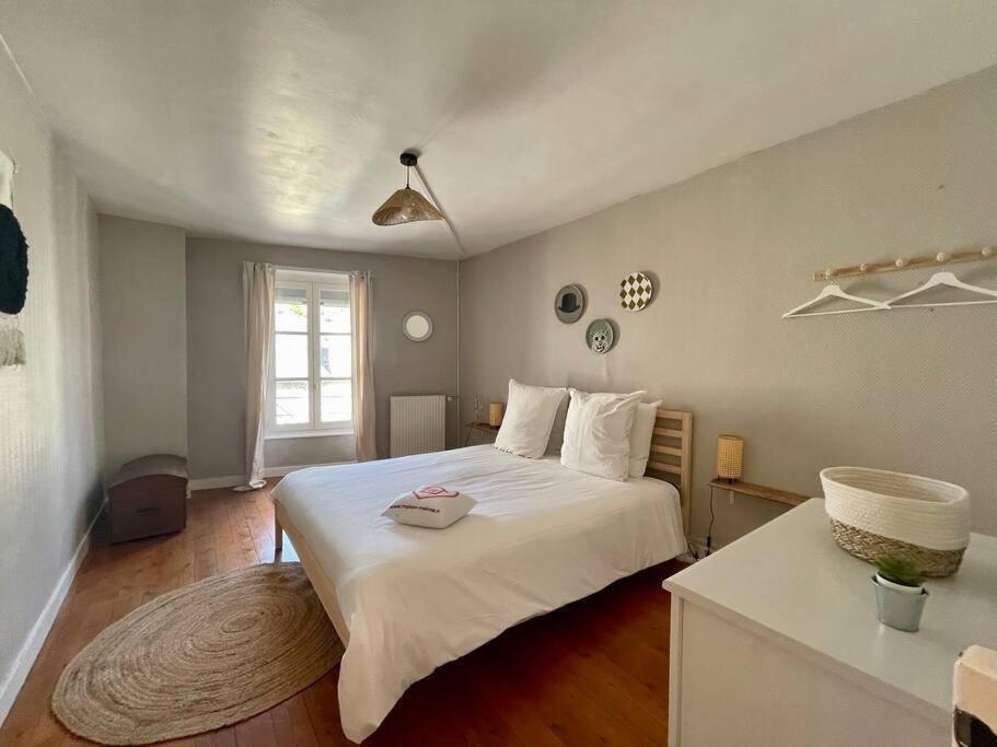 La Bellevue X Parking By Melrose Apartment Bayeux Bagian luar foto